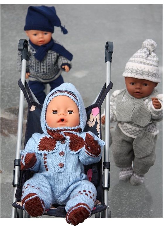 knitted doll patterns, free doll patterns, knitted doll clothes