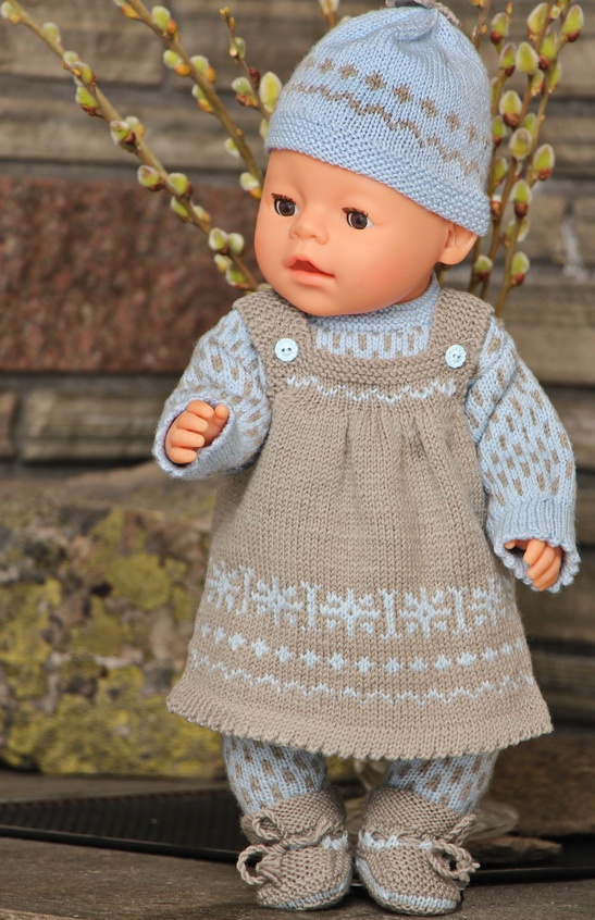 knitting pattern for dolls clothes