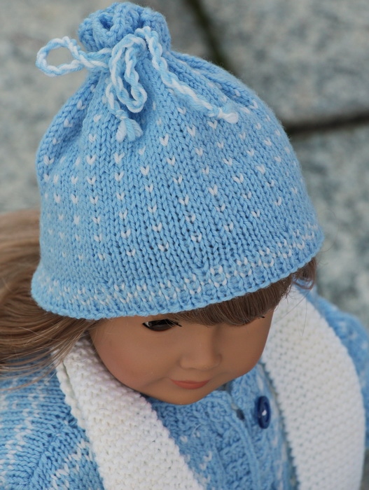 Målfrid Gausel's knitting patterns  for doll clothes