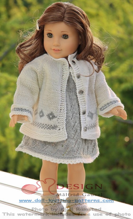 Knitting patterns for dolls clothes-simple, timeless elegance in grey and white