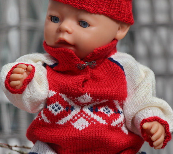 dolls clothes knitting patterns site presents