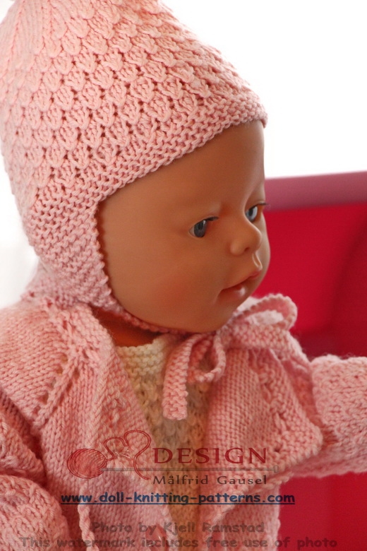 knitting doll clothes