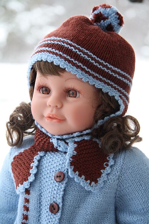 Doll Pattern - Collectors of 18 inch dolls will warmly receive