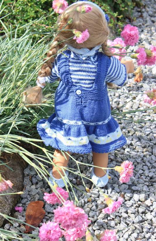 Knit these dolls clothes to American Girl doll