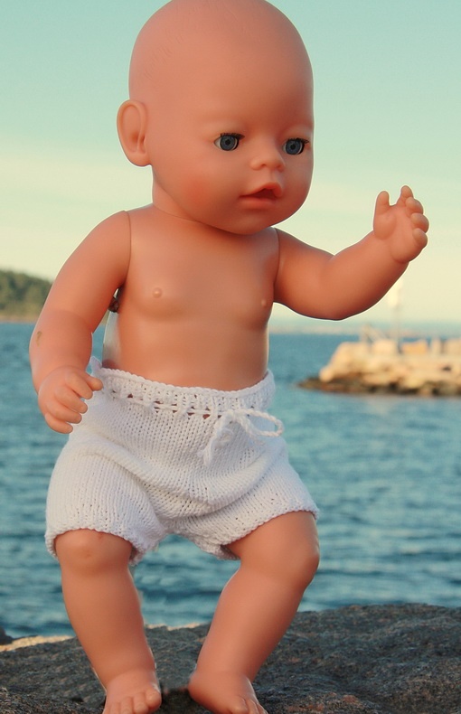 Knitting patterns for dolls clothes - Design 0063D NIRI & VILJA