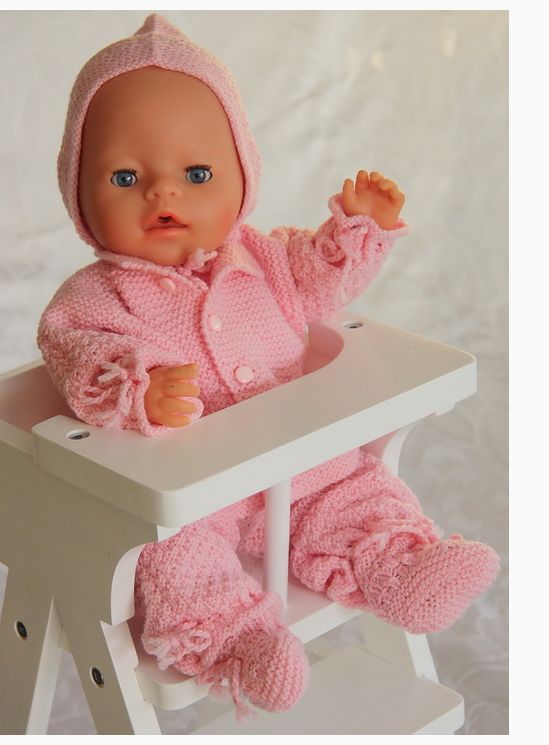 Strikke dukkeklær til Baby born