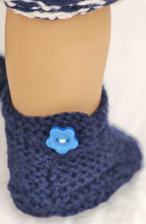 Design Knitting Patterns for
18 American Girl dolls