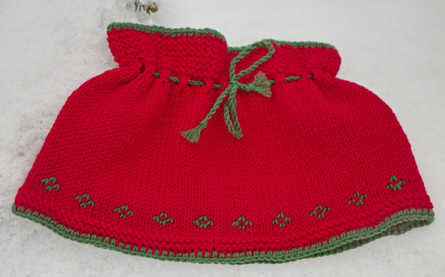 2021-doll-knitting-pattern-christmas-gift-1.jpg