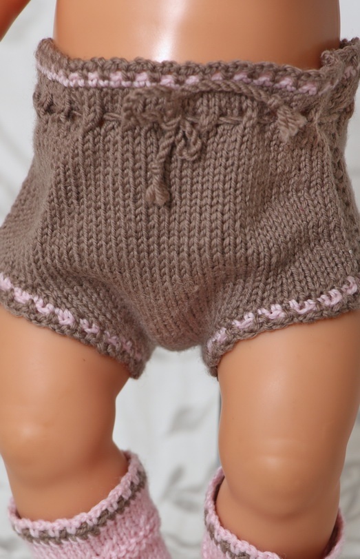 Beautiful doll dress knitting pattern with flowers