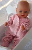 Bedårende rose baby dukke klær