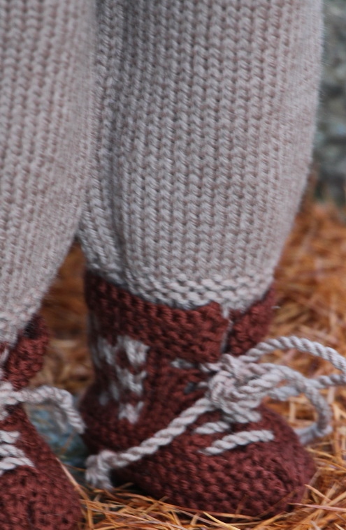 Puppenkleider stricken
