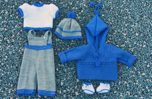 Målfrid's all-new design for doll clothes knitting pattern