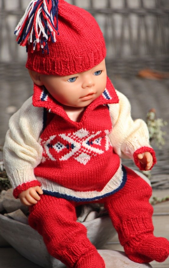 Model 0106D 2014 Winter Olympic Outfit - Sweater, Pants, Cap and Socks