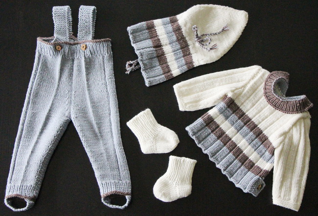 Knitting patterns for dolls clothes