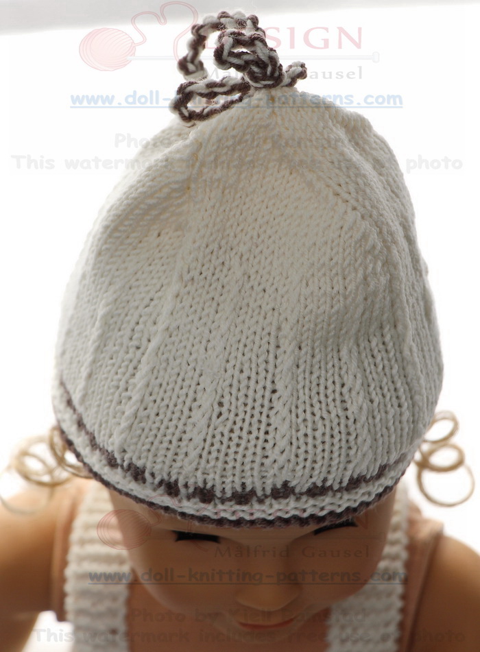 Doll knitting pattern for cap