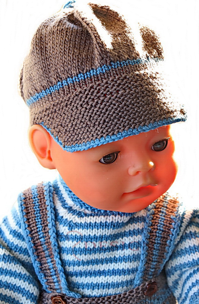 Dolls clothes knitting pattern