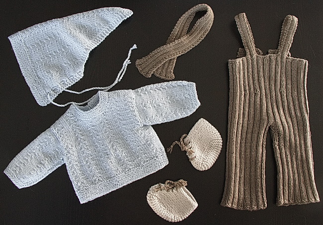 Modell 0237D Guro - Broek, Trui, Sjaal, Hoofddoek en schoentjes
