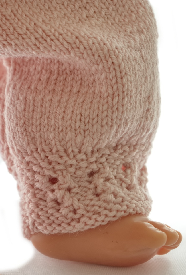 0240d-12-doll-clothes-knitting-patterns.jpg