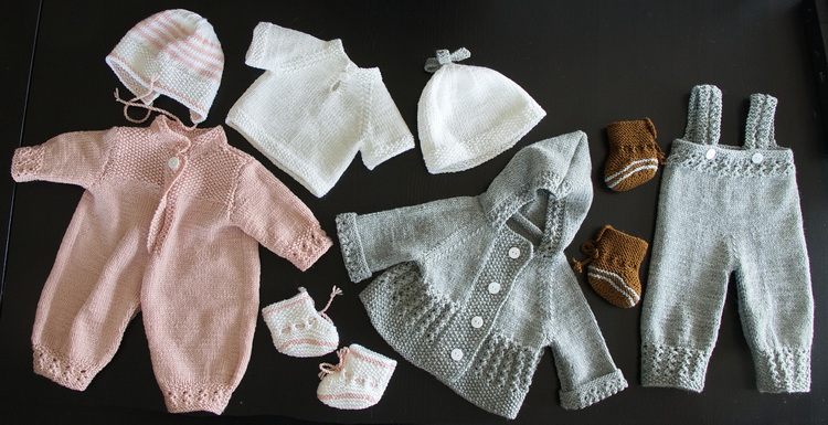 Model 0240D Rina - Short-sleeved sweater, pants, jacket, cap and shoes Suit, bonnet and socks