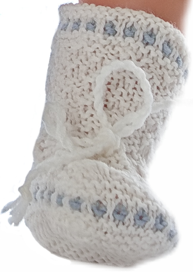 0243-27-knitting-pattern-for-baby-doll-socks.jpg