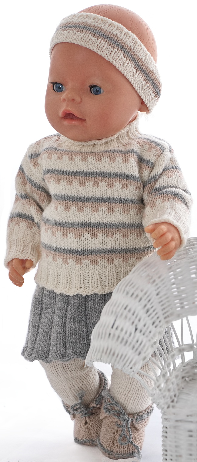 I hope you will enjoy knitting the clothes for your doll. Give yourself some enjoyable knitting hours while creating the clothes, and look forward to dress your doll in beautiful clothes when they are finished.