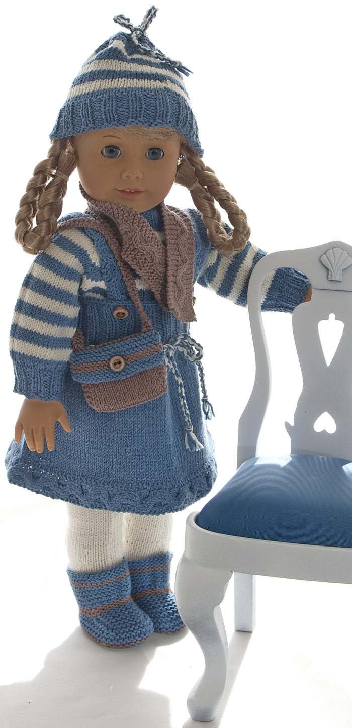 Full Outfit:
Complete Synne doll knitting pattern set in blue, white and brown.