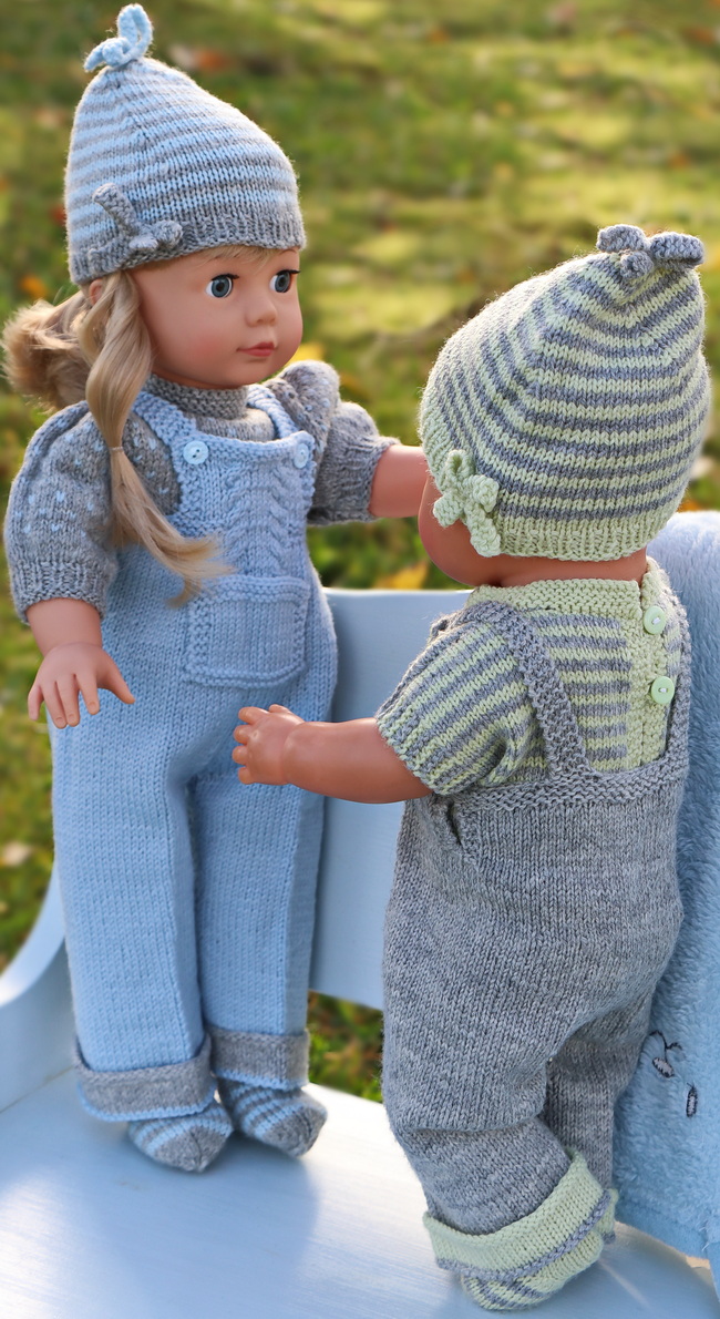 This pattern features elegantly crafted pants in soothing shades of blue and grey, perfect for a day out.